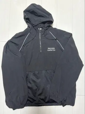 Anchor Inc. Packable Anorak