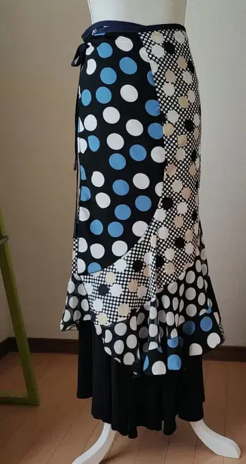 플라멩코 랩 스커트 엘모사