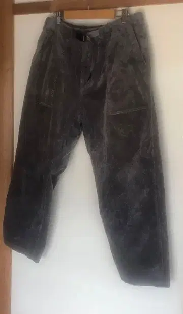 그라미치 코듀로이 팬츠