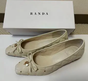RANDA 아이보리 퀼팅 펌프스 사이즈 24