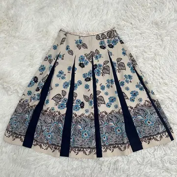 Lois CRAYON 로이스크레용 올 패턴 플레어 스커트 베이지