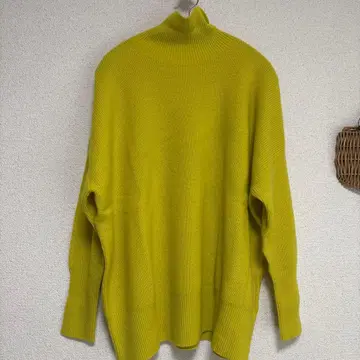 새상품급 사쿠라 니트