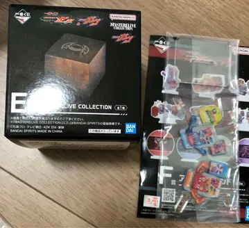 가면라이더 갓츠 가브 제일복권 E상 어둠 과자 아크릴 스탠드 2개 3