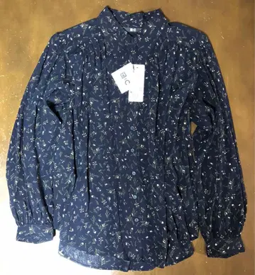 [ 새상품 최상급 ] UNIQLO:C 꽃무늬 긴팔 셔츠 M