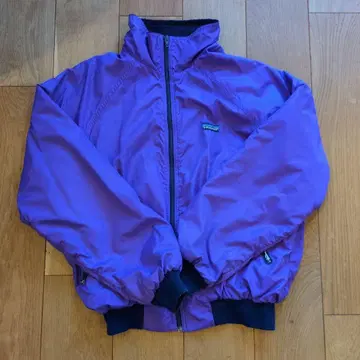 파타고니아 보라색 쉘드 신틸라 미국제 캐플린