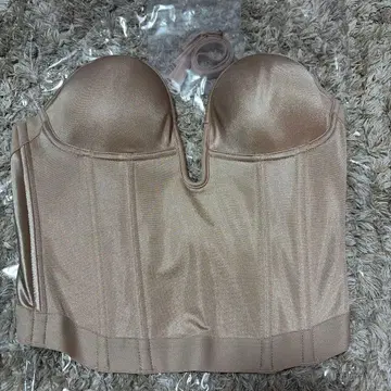 브라이덜 뷔스티에