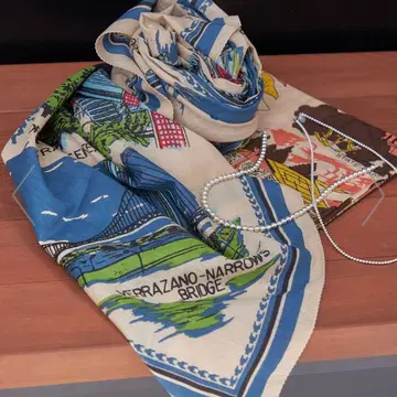 BINDU 스카프 100 x 100