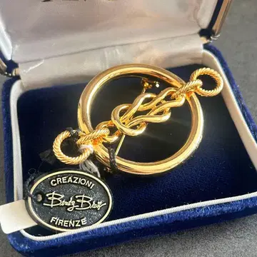 이탈리아제 브로치 골드 각인 있음 브랜드