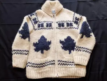 캐나다제 카우친 스웨터 Native Born 메이플 리프 무늬