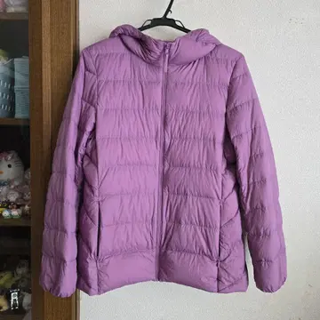UNIQLO 울트라 라이트 다운 후드 자켓 사이즈 XL 퍼플