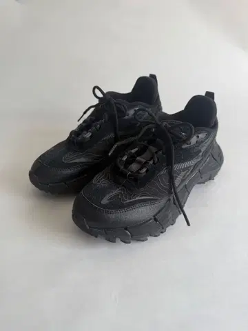 리복 지그 키네티카 2.5 엣지