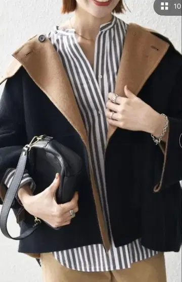 쉽스 애니 리버서블 울 혼방 판초 스타일 자켓