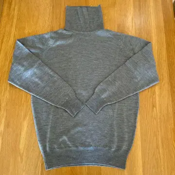 JOHN SMEDLEY 메리노울 하이넥 스웨터 그레이