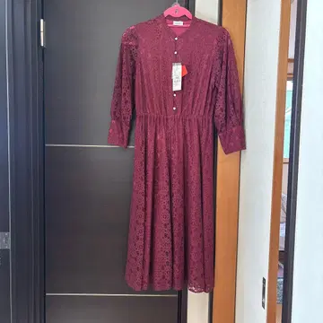 레베카 부티크 들리는 목소리 원피스