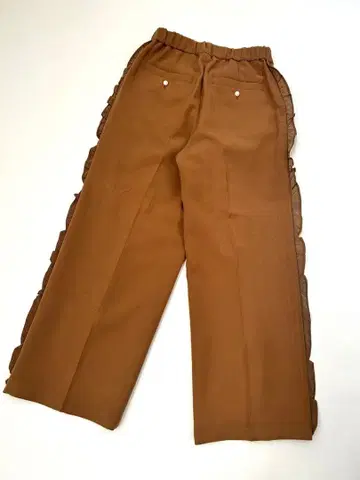 muveil 사이드 프릴 카멜 와이드 팬츠