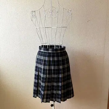 새상품급 SweetTeen KANKO 체크 플리츠 미니 스커트