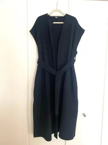 미라 오웬 노카라 리버 베스트 코트 블랙 사이즈 0