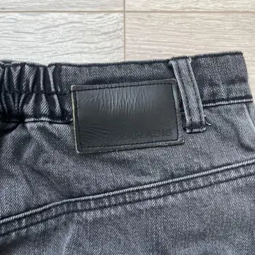 JEANASIS 블랙 데님 스커트