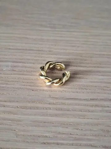 골드 트위스트 디자인 이어커프