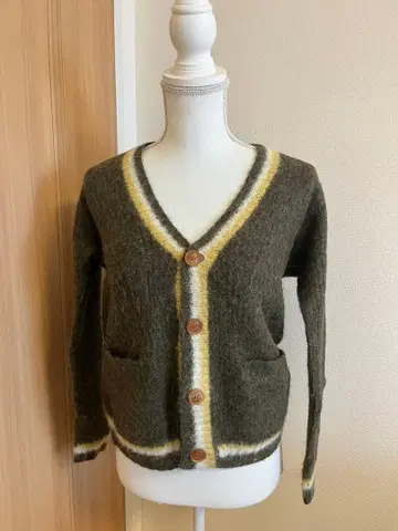 beautiful people 올리브 그린 가디건