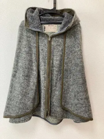 후드 부착 케이프 코트 판초 ( 여성용 free size )