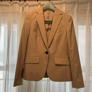 미사용 새상품 수트 컴퍼니 베이지 테일러드 자켓