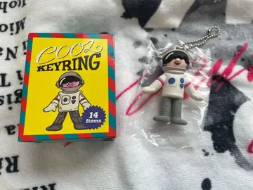 사쿠라자카 cool 키링 아스트로