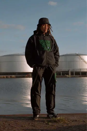 C.P.COMPANY x PATTA 콜라보 트랙 자켓 & 트랙 팬츠