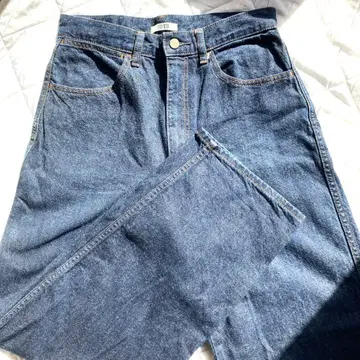 UNIQLO U 와이드 핏 커브 진