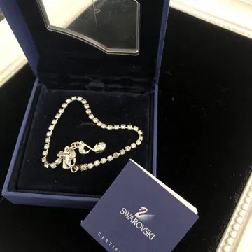 배송비 새상품급 Swarovski 실버 크리스탈 팔찌 음표