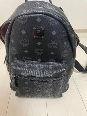 MCM 블랙 럭색