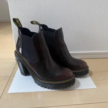 닥터마틴 하스톤 첼시 부츠 23.0cm