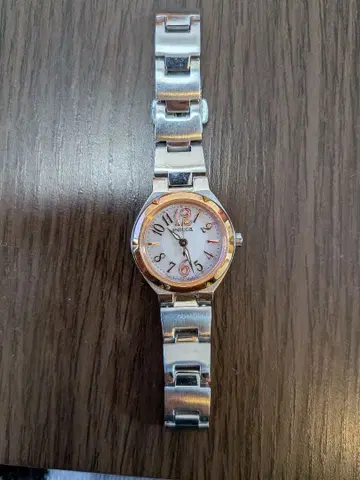 [ 하자품 ] Wicca 여성용 손목시계 실버 x 로즈 골드