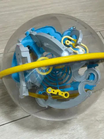 퍼플렉서스 비스트 (Perplexus Beast)