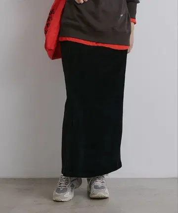 새상품 pual ce cin 퓨어세신 스트레치 코르듀로이 스커트