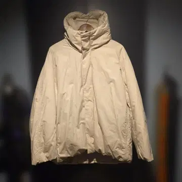 유니클로 U 퍼프테크 볼륨 후드티 내추럴 XL