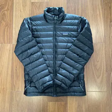 Patagonia 파타고니아 다운 스웨터 블랙