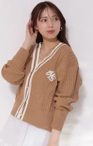 Mystrada 배색 니트 케이블 가디건