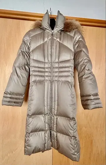 iNED 베이지 다운 자켓 후드 부착 11호 슬림핏