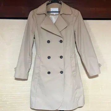 [새상품급] Couturebrooch 베이지 더블 브레스트 트렌치