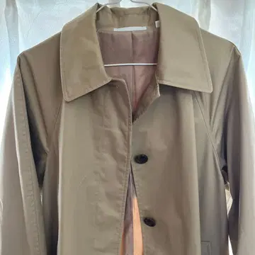 베이지 트렌치코트 유니클로