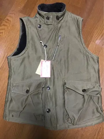 완전 새상품 프리휠러스의 윈터 에비에이터 베스트 42 사이즈