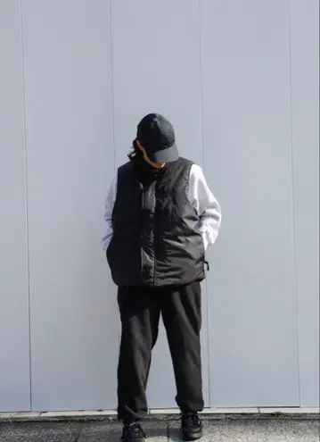 see see 한정판 reversible down vest M 사이즈