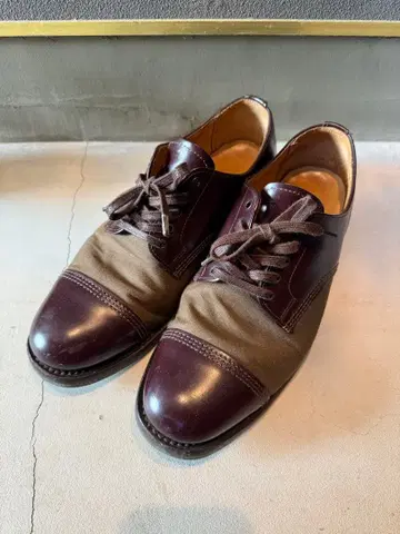 Sanders 다크 브라운 드레스 슈즈