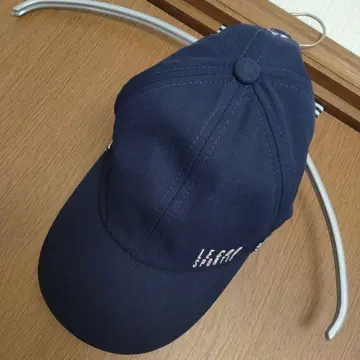 LE COQ SPORTIF 네이비 골프 캡 스트라이프 포함