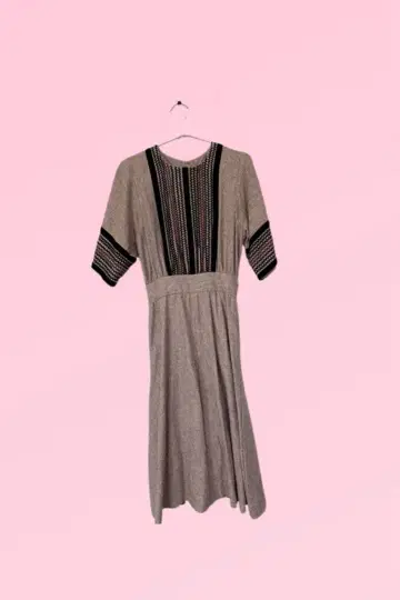 핑크 그레이 빈티지 원피스