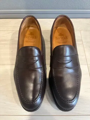 Berwick 1707 다크 브라운 로퍼