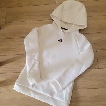 새상품급 adidas 스트레치 후드티