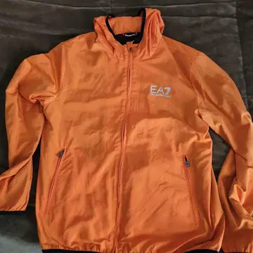 엠포리오 아르마니 EA7 나일론 자켓
