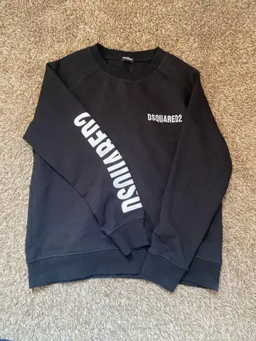 DSQUARED2 블랙 속기모 트레이닝복 L 사이즈